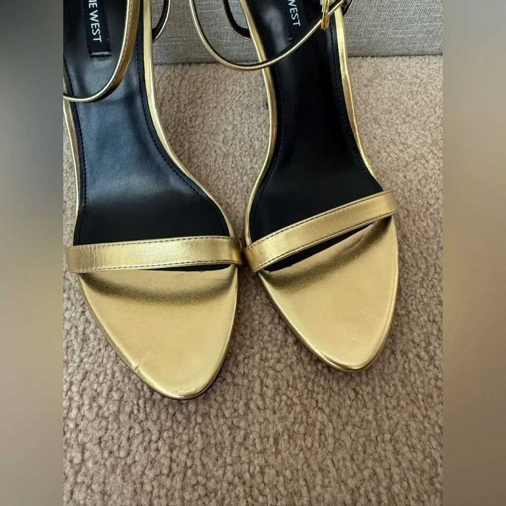 Nine West Women's Reina Ankle‎ Strap Sandal, SZ 10, Gold Metallic, Store Display